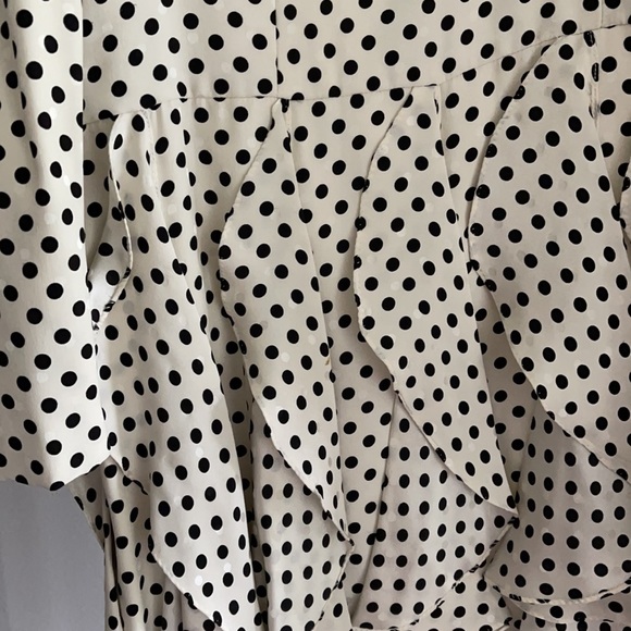 Carolina Herrera polka dot 100% silk dress - Picture 4 of 14